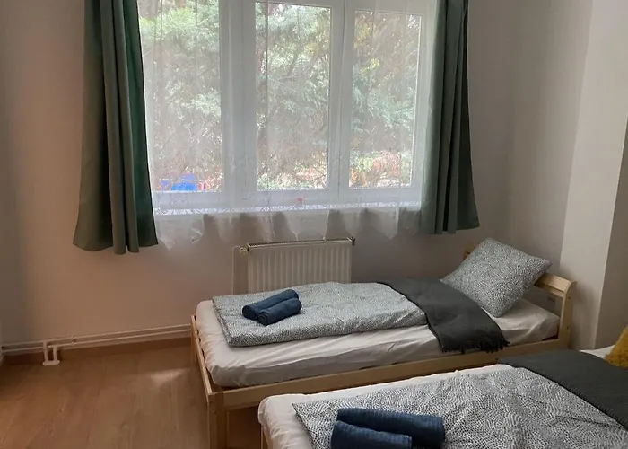 Fuzfofuerdoi Szallashely 公寓