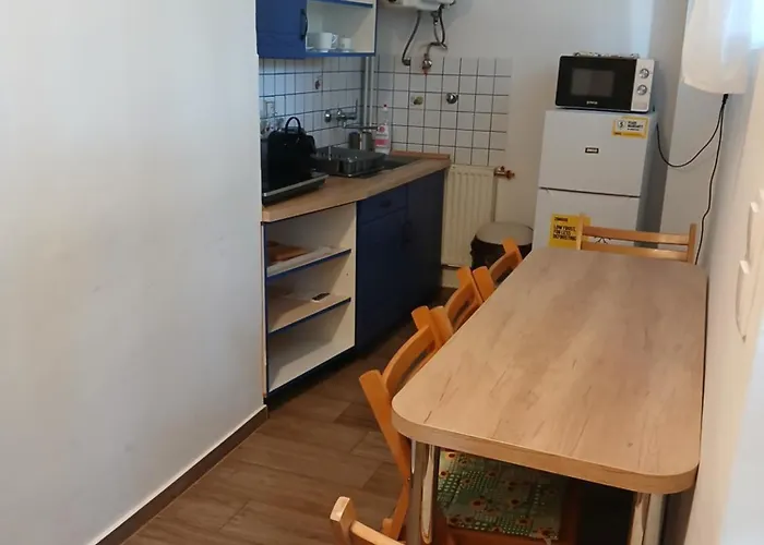 Fuzfofuerdoi Szallashely * Balatonfůzfő